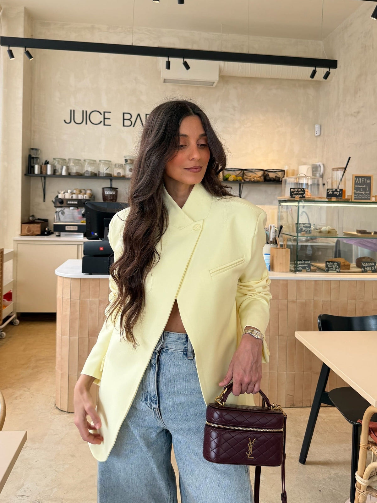 Blazer Asimétrico Amarillo Mantequilla | Blazer Elan – VeraLorenti