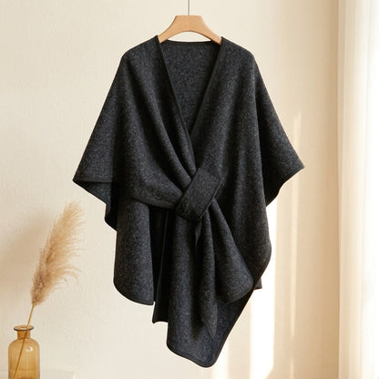 ALBA™ | Poncho con Presilla