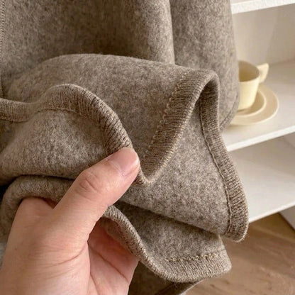 ALBA™ | Poncho con Presilla