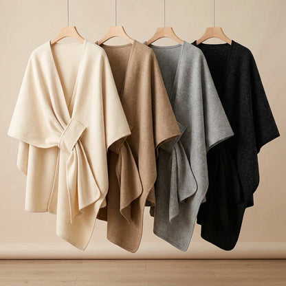 ALBA™ | Poncho con Presilla