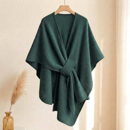 ALBA™ | Poncho con Presilla