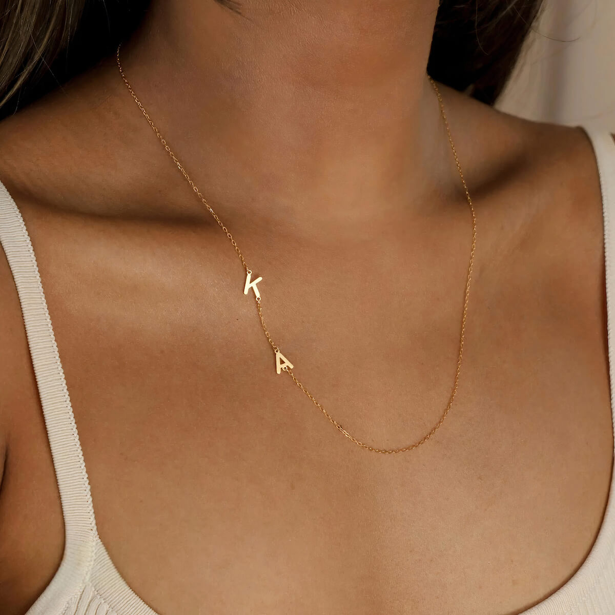 Livia™ | Collar Personalizado de Iniciales