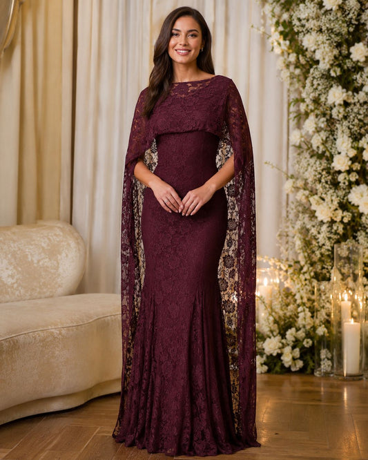 Lace — Vestido Maxi de Encaje con Capa | VeraLorenti