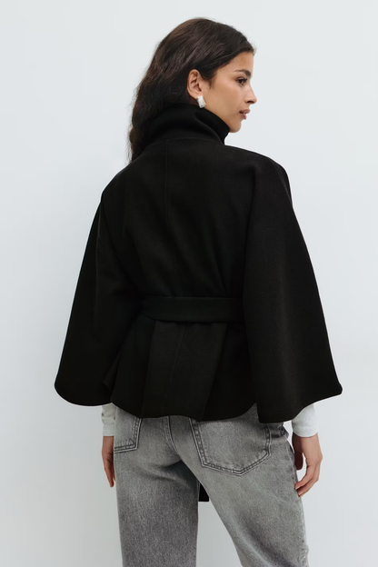 Capa Fluida con Cintura Ajustable Mujer – VeraLorenti
